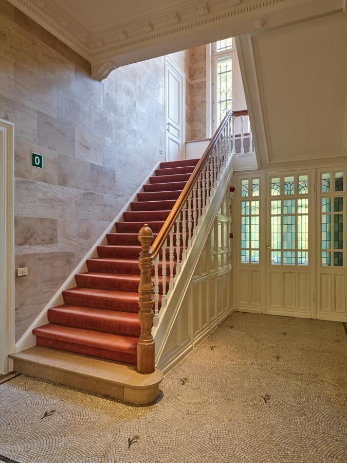 Boutique Hotel Ter Wallen อิเซเคม ภายนอก รูปภาพ